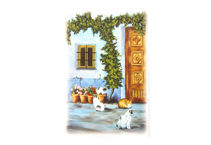 Kort med motiv av fire katter ved døren til et hus. Krukker med blomster står også ved døren. Bilde.